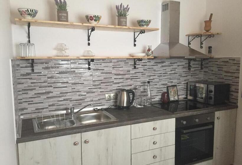 خانه 1 خوابه, Anastasia Studios, Apartments & Suites