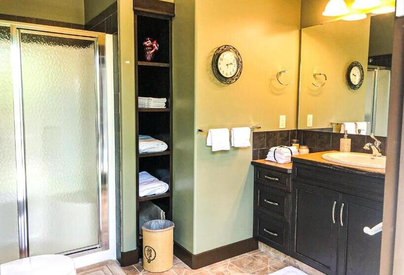 Номер Superior, Wolf Creek Bed And Breakfast