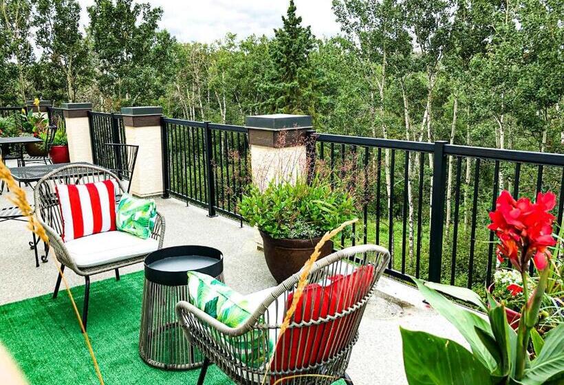 Люкс Повышенной Комфортности, Wolf Creek Bed And Breakfast