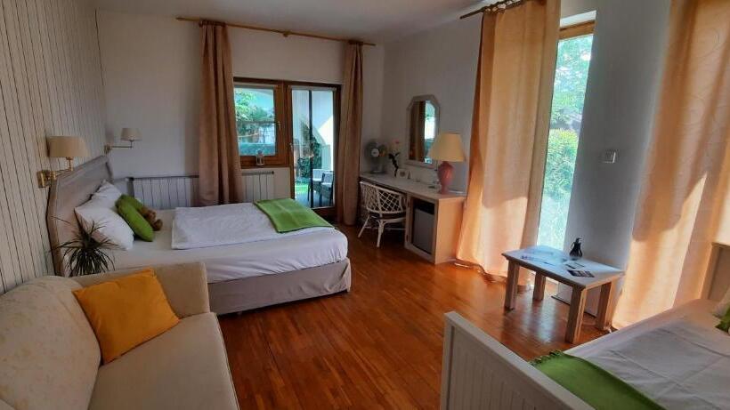 Семейный Номер, Belysium Bed & Breakfast Panzió