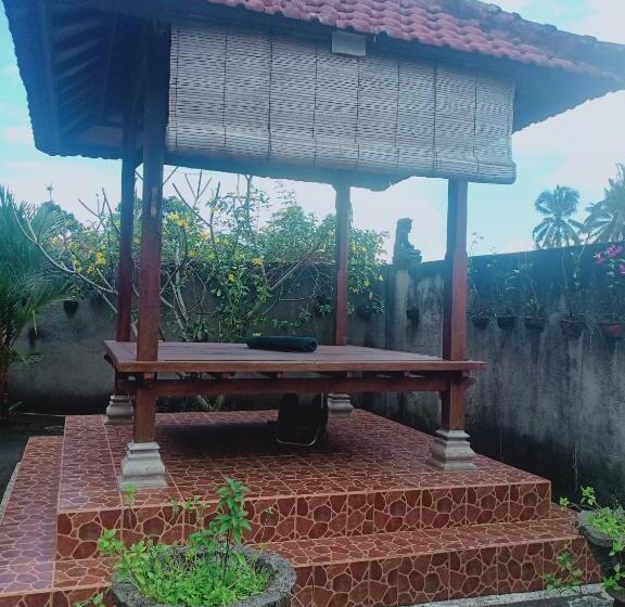 Номер Стандарт с Террасой, Penginapan Mongan By Sila Dharma Mesari Management