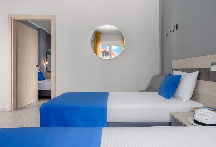 Family Suite, Stratos