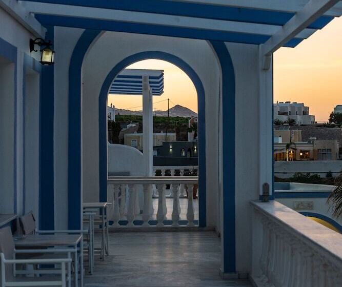 4인용 스탠다드 룸, Stavros Villas