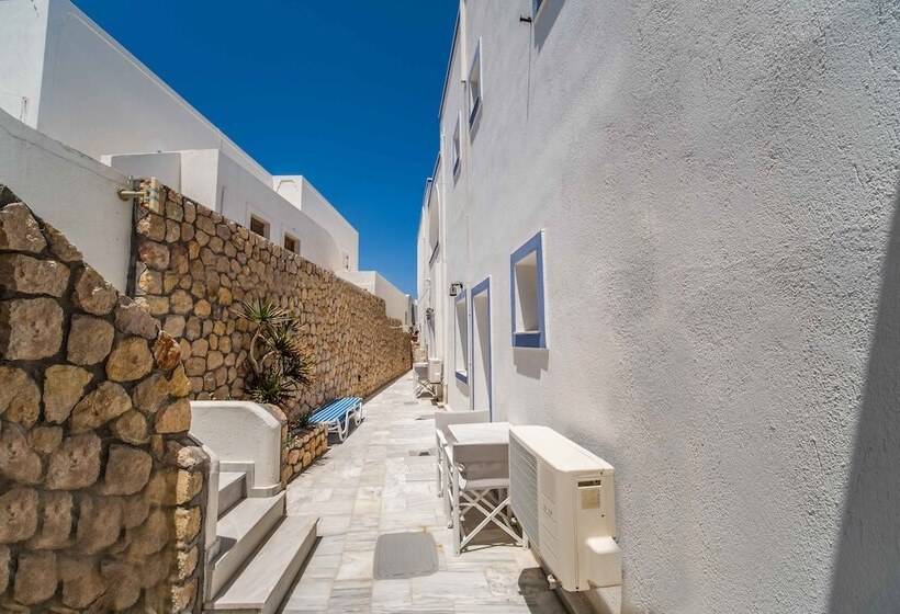 Номер Стандарт, Stavros Villas