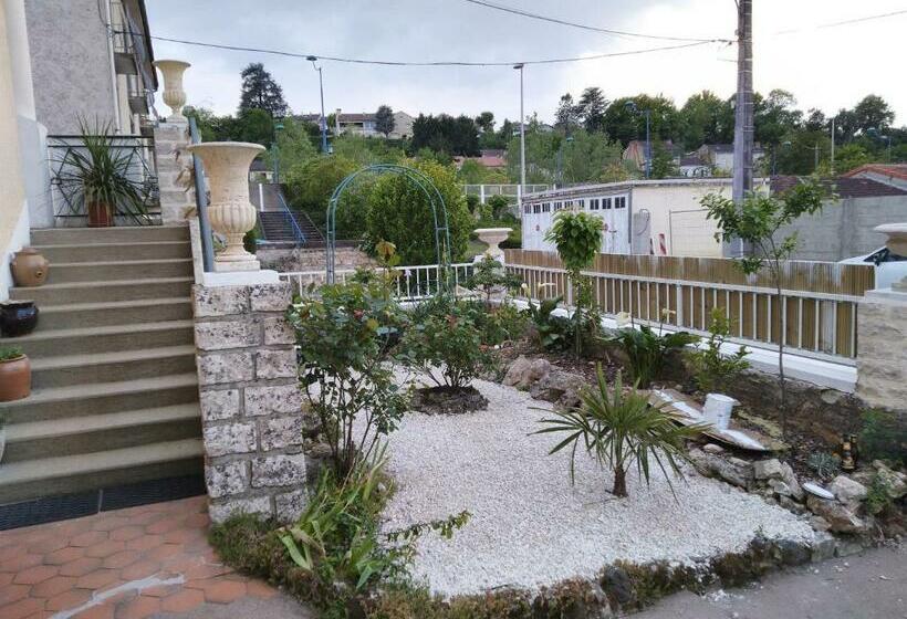 Номер Стандарт, Chambre César B&b  Au 1er   Villa Chaumonty