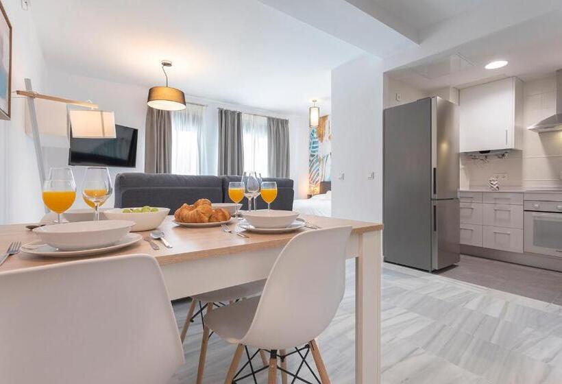 استودیو استاندارد با تراس, Málaga Rivas 34 Suites Homes