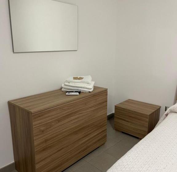 Номер Deluxe, Teddy Sroom