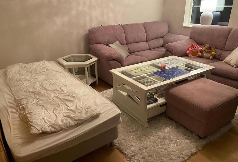Апартаменты 1 Спальня Вид на Сад, Dr åsa Kallfors Järna Bed & Breakfast