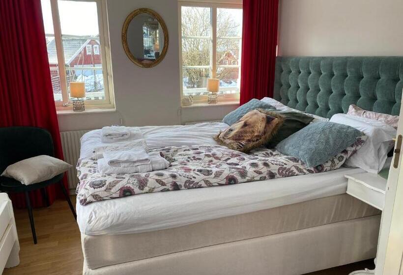 Вилла 3 Спальни, Dr åsa Kallfors Järna Bed & Breakfast