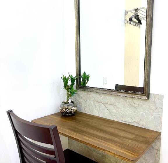 デラックスルーム, Gurney Treasure  The Vintage Villa By Little Cabin