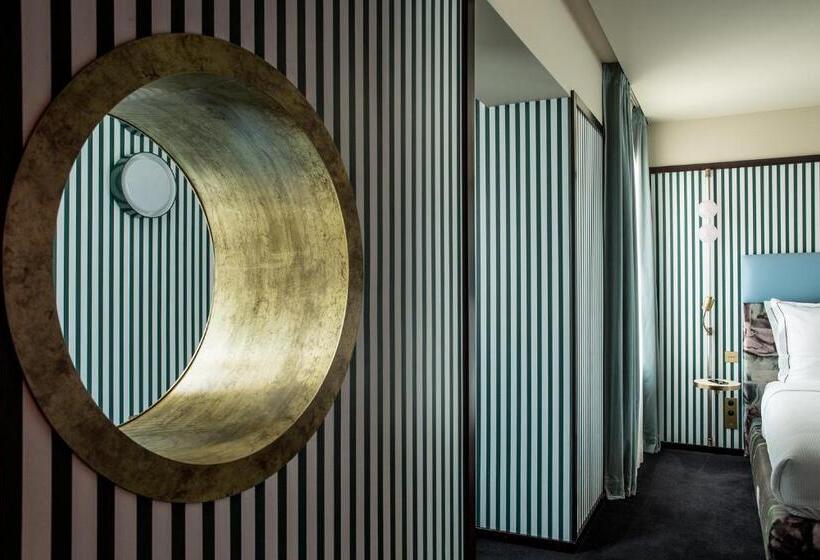 اتاق لوکس, Hôtel Du Rond Point Des Champs élysées   Esprit De France