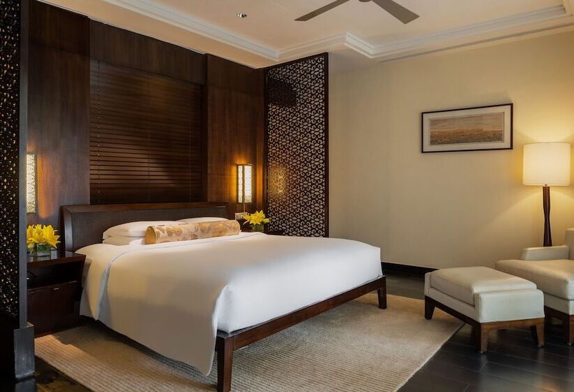 클럽실 풀장 뷰, Grand Hyatt Goa