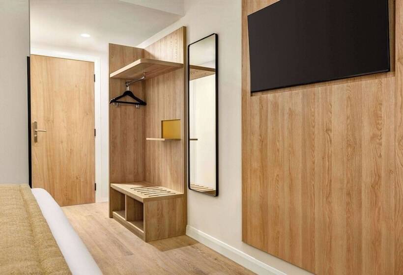 Номер Стандарт Двуспальная Кровать, Super 8 By Wyndham Chester East