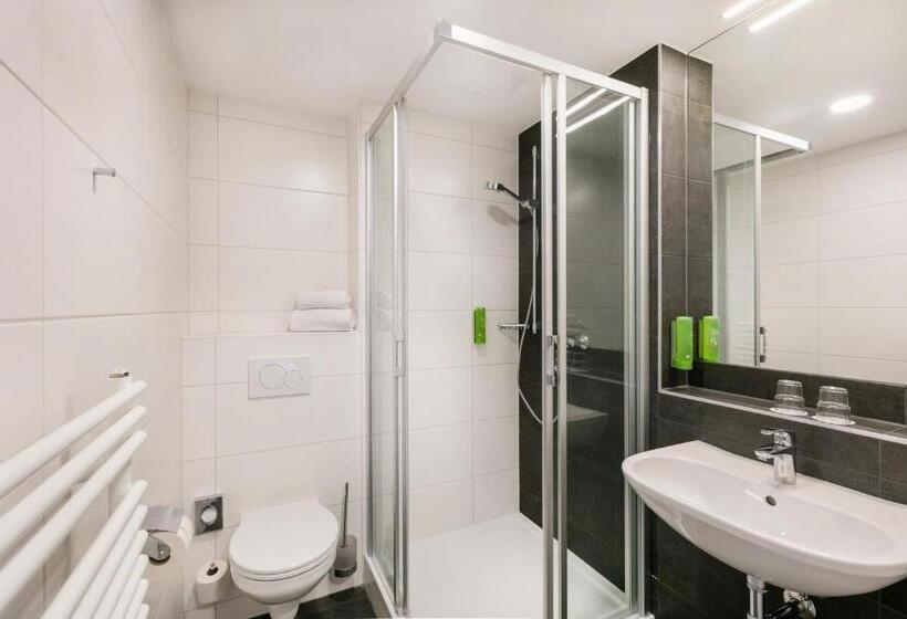Номер Стандарт Трехместный, Jufa Hotel Eisenerzer Ramsau