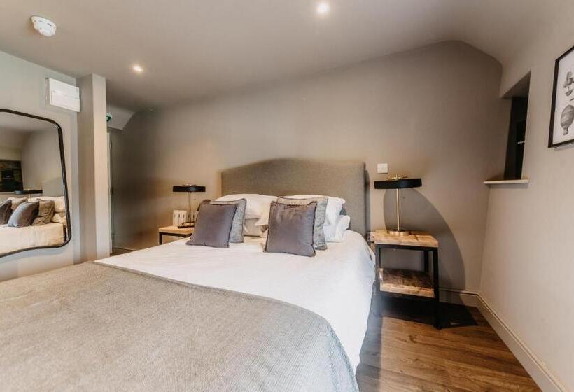 Номер Стандарт, Seven Stars Penryn