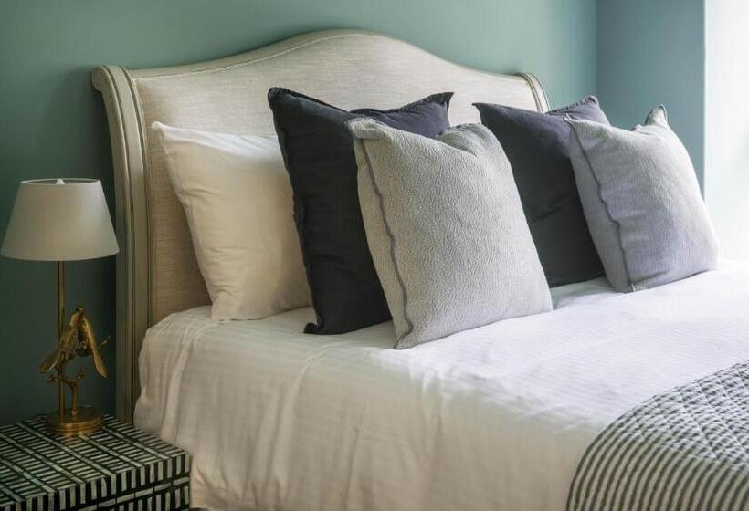 Номер Стандарт, Seven Stars Penryn