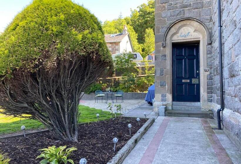 اتاق استاندارد با تخت بزرگ, Ardmor Guest House