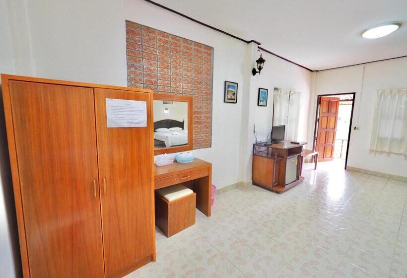 Номер Deluxe с Балконом, Baan Pak Rim Kuaen Resort