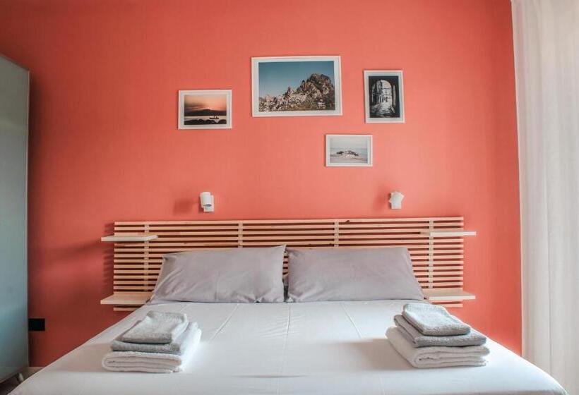 Номер Стандарт с Балконом, Magna Grecia B&b E Appartamenti