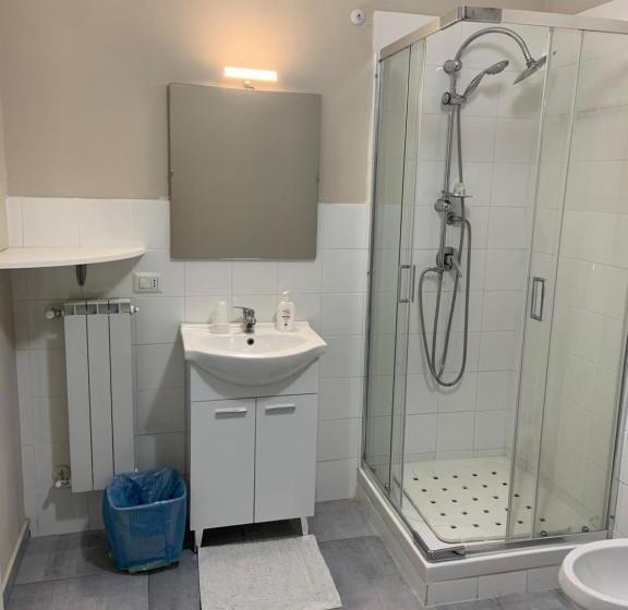Standard room with outdoor bath, B&b Alle Porte Di Caserta
