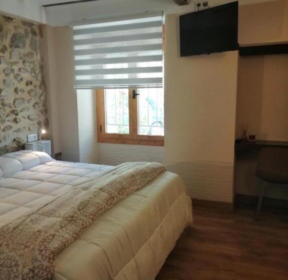 Номер Deluxe Кровать Кинг, Habitacion Tienda De Felipe El Despacho