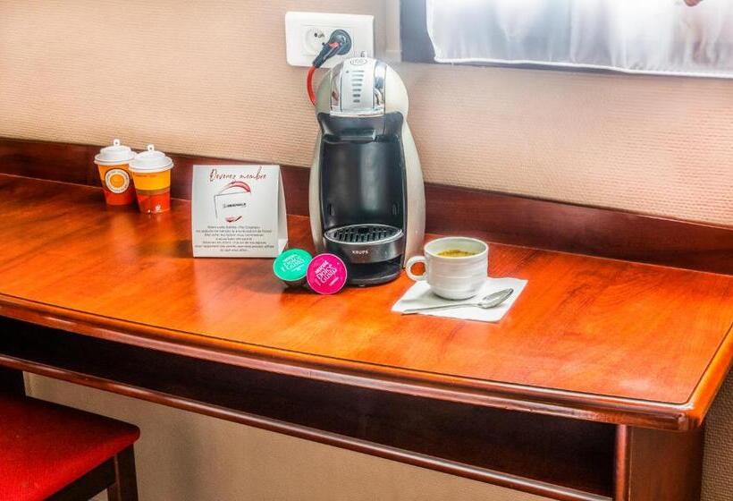 스탠다드 룸, Brit Hotel Arras
