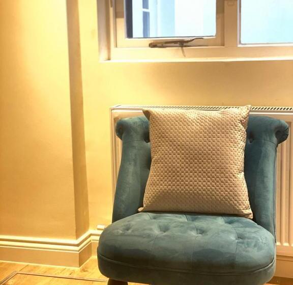 低层单卧公寓, Gloucester Place   Baker Street
