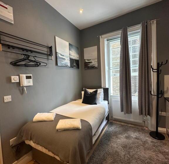 标准工作室, Gloucester Place   Baker Street