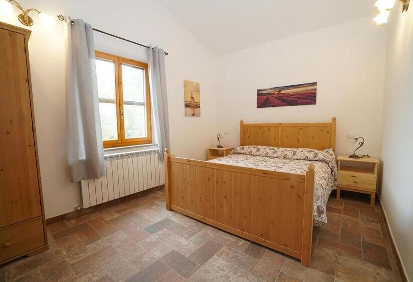 Дом 2 Спальни, Punta Dei Lecci