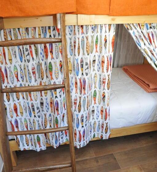 Кровать в Общей Комнате, Hostel O Torneiro