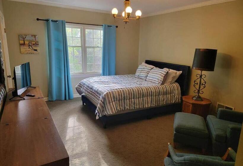 Номер Стандарт Вид на Сад, Heritage Inn Bnb
