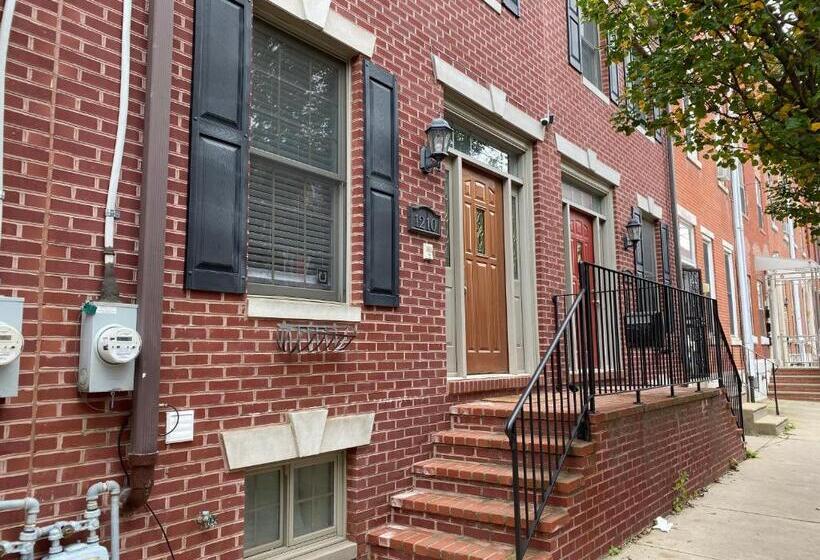 חדר דלוקס, Alina & Fanny   Philadelphia 1210 Mt Vernon St