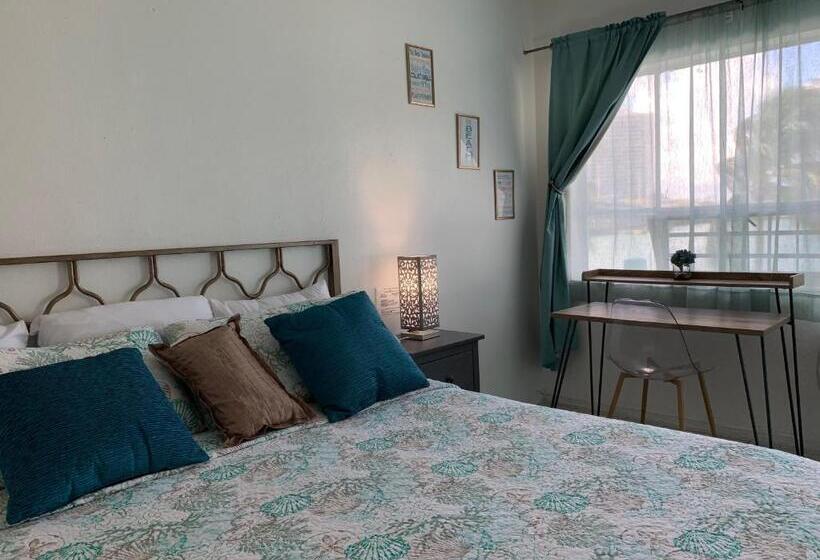 חדר סטנדרט עם מיטת קינג, International Inn On The Bay