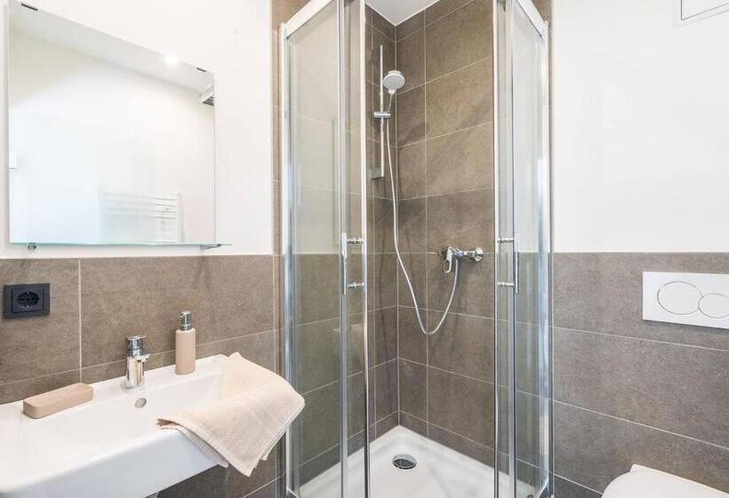 Апартаменты 1 Спальня, T11 Appartements & Boardinghouse