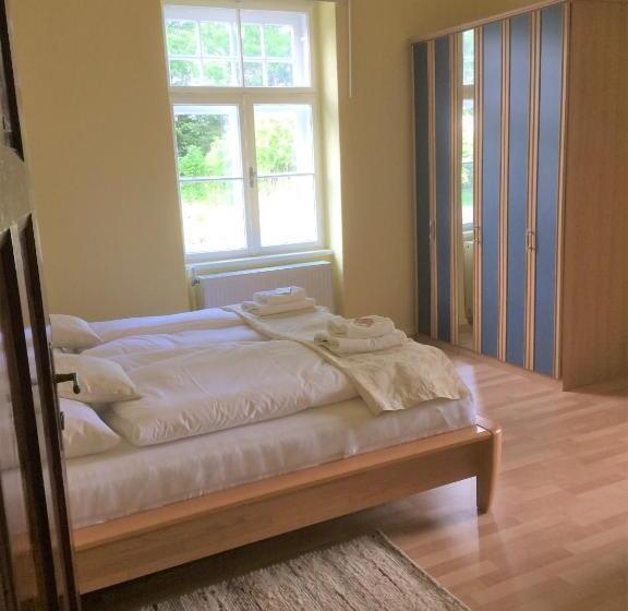 패밀리 스위트, Zeilinger Villa