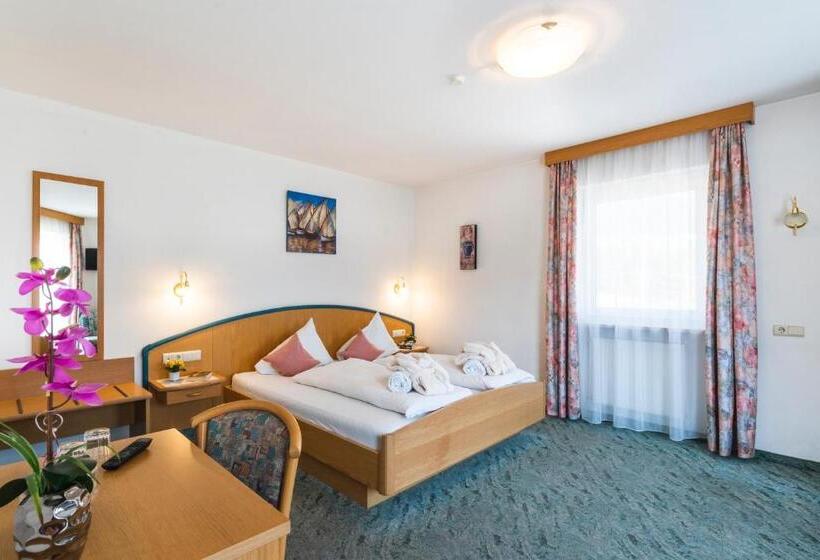 Номер Стандарт, Moserhof
