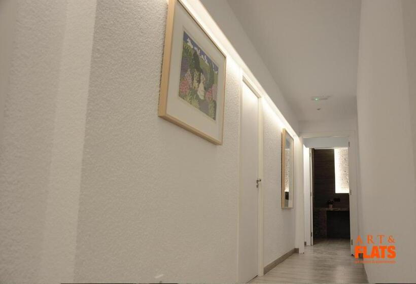 اتاق استاندارد سه نفره, Art&flats Hostel