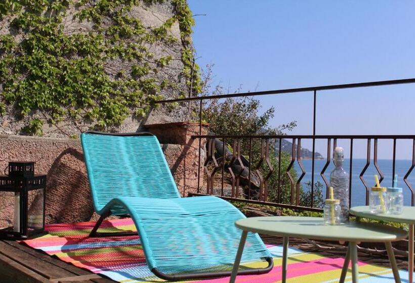 آپارتمان 1 خوابه با چشم‌انداز دریا, Conca Verde C21  Beach Front Little Villas Pool, Private Jacuzzi Sea View