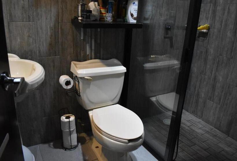 Cameră Standard, El Suburbio   Morelos Sur