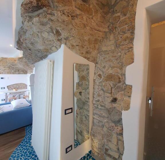 سوییت اجرایی, B&b Dea Fortuna