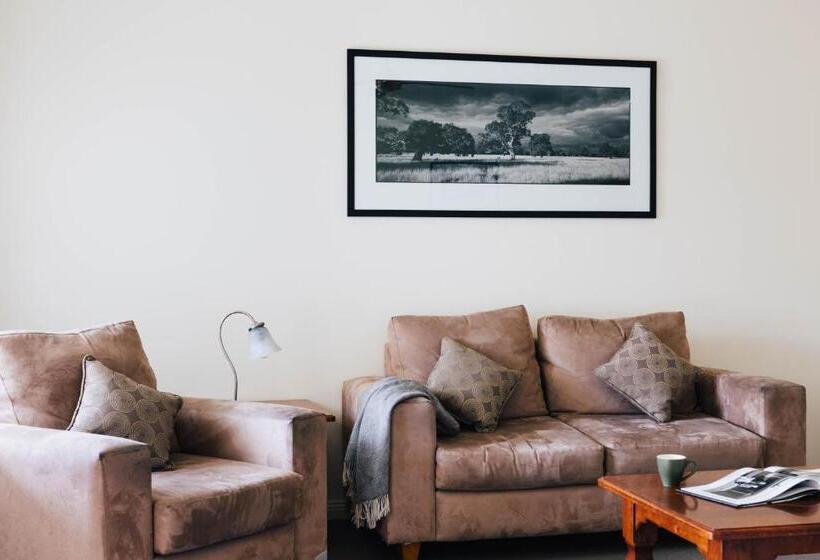 Студия Стандарт, Dunkeld Studio Accommodation