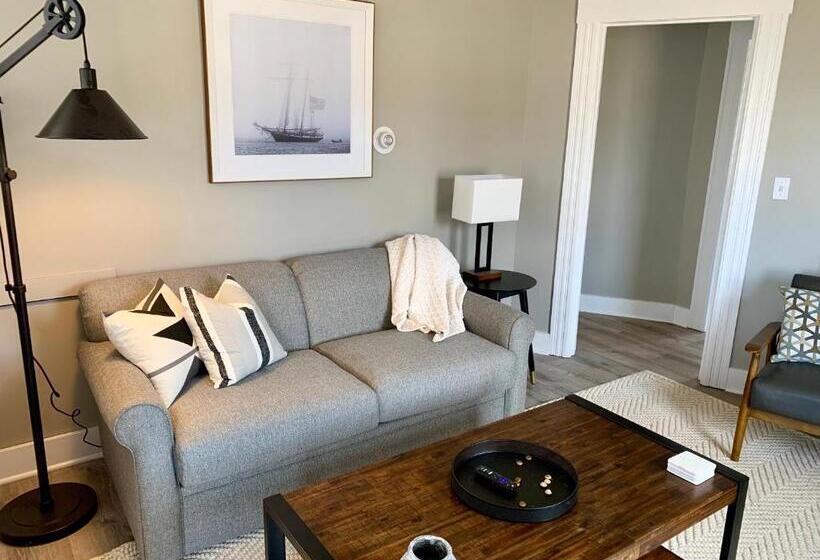 Апартаменты 1 Спальня с Балконом, Harbor View Landing