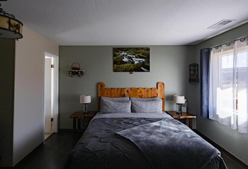 Трехместный Номер Superior, Bryce Trails Bed And Breakfast