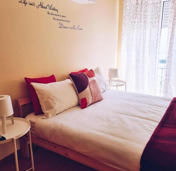 标准间带露台, Downtown Guest House