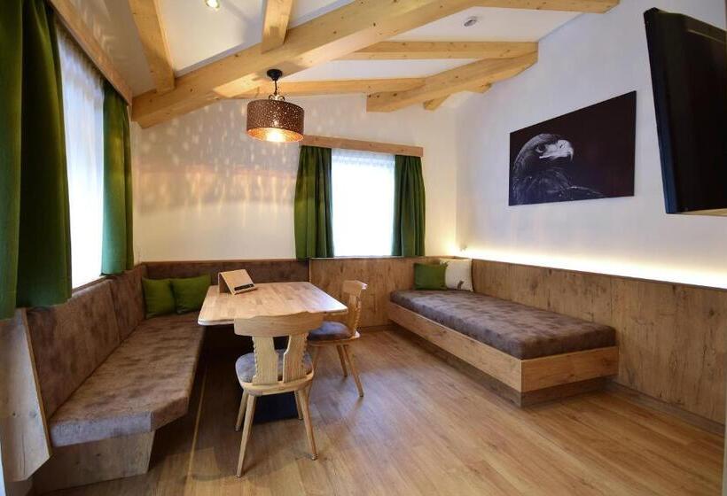 带1个卧室的带阳台的公寓, Waidmannsruh Appartements