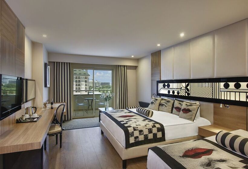 Superior Zimmer seitl. Meerblick, Delphin Imperial Lara