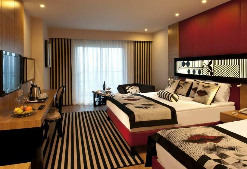 Superior Zimmer seitl. Meerblick, Delphin Imperial Lara