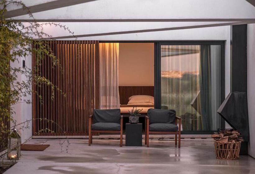 جناح غرفتين نوم, L'and Vineyards