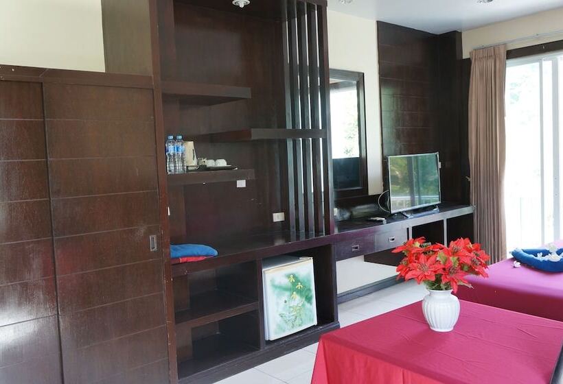 Люкс, Sm Resort Phuket