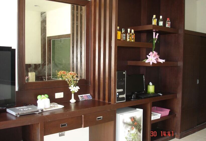 Люкс, Sm Resort Phuket